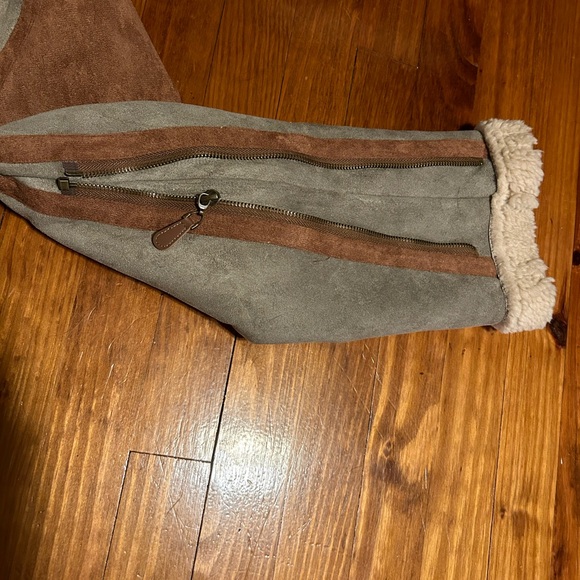 Men’s Suede & Faux Fur Coat - Picture 4 of 9